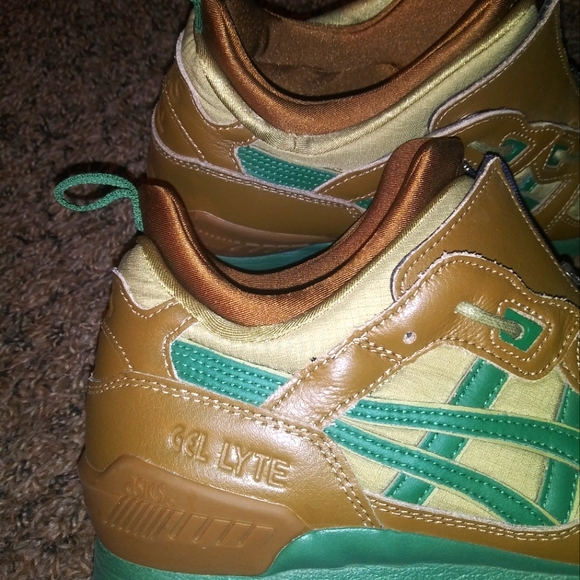Asics Gel Mt Zip Hiking/Runner- chestnut/hunter green- size 8 male - Picture 3 of 10
